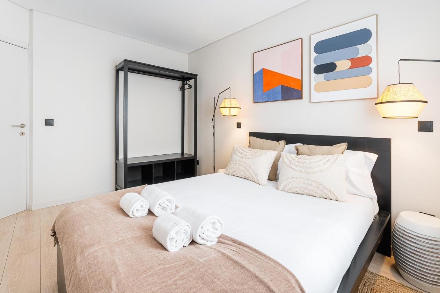 Guestready - Quental Wallpaper Near Marques Square Porto Exterior foto